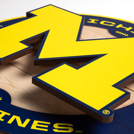 Michigan Wolverines 3DX Circle Backer Wall Art