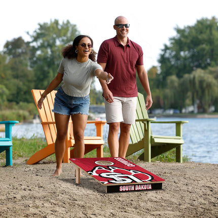 South Dakota Coyotes 2x3 Cornhole